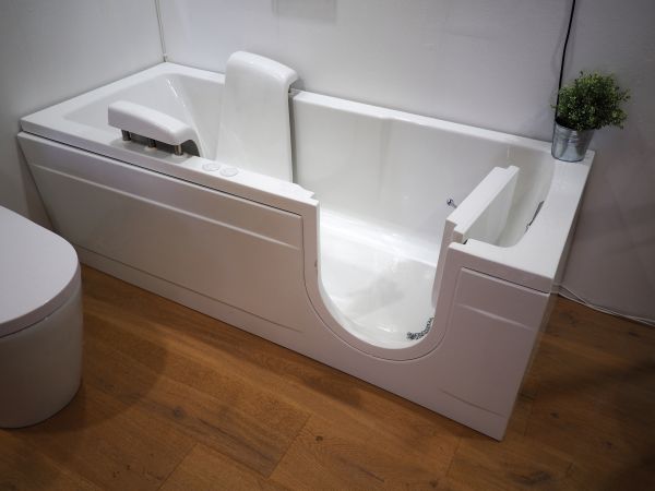 Cost of Walk In Tub Repair in Dayton