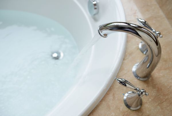 Cost of Tub Faucet Replacement in Dayton