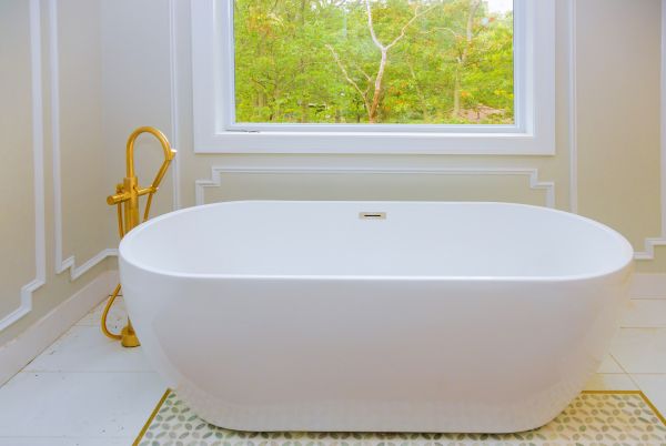 Cost of Bathtub Plumbing Repair in Dayton