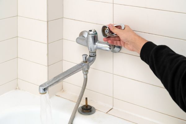 Cost of Shower Handle Repair in Dayton