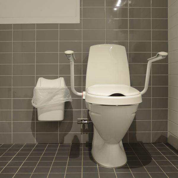 Cost of Commercial Toilet Repair in Dayton